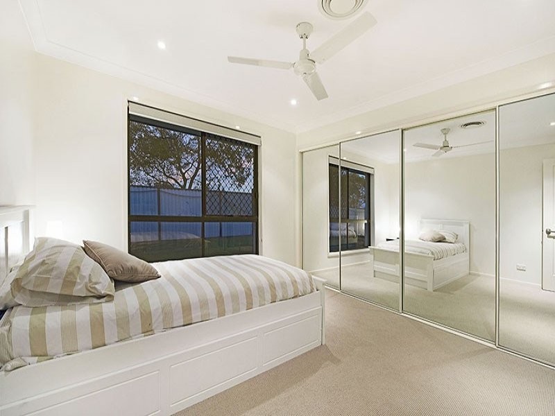 5 TULIPOAK COURT, Little Mountain QLD 4551