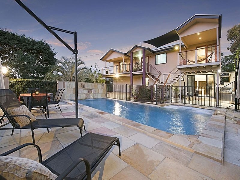 88 Sunset Drive, Little Mountain QLD 4551