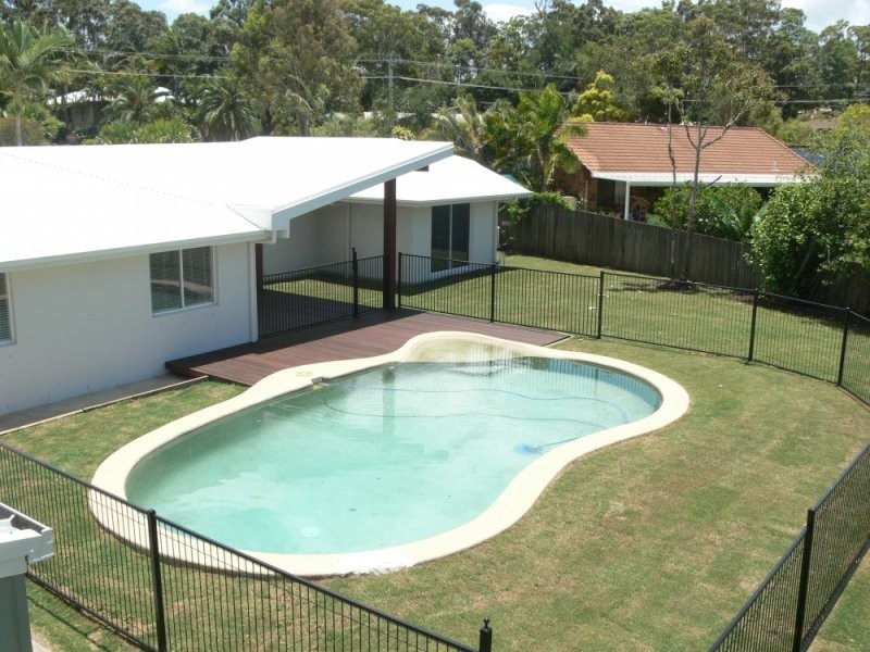 13 Flamingo Street, Little Mountain QLD 4551