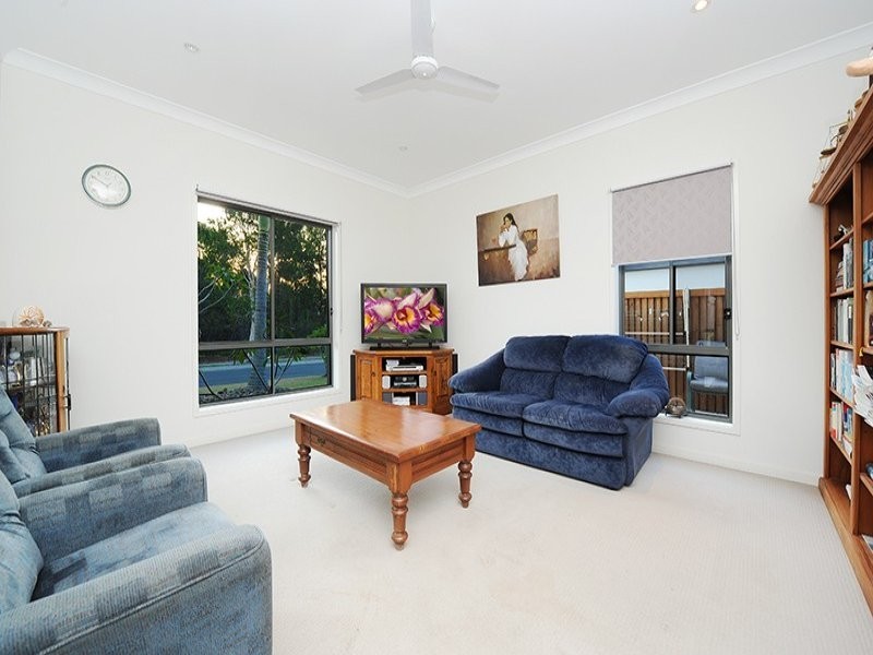6 Park Hollow Mews, Little Mountain QLD 4551