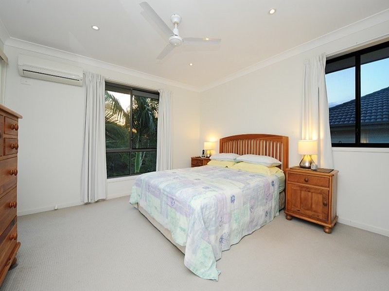 6 Park Hollow Mews, Little Mountain QLD 4551