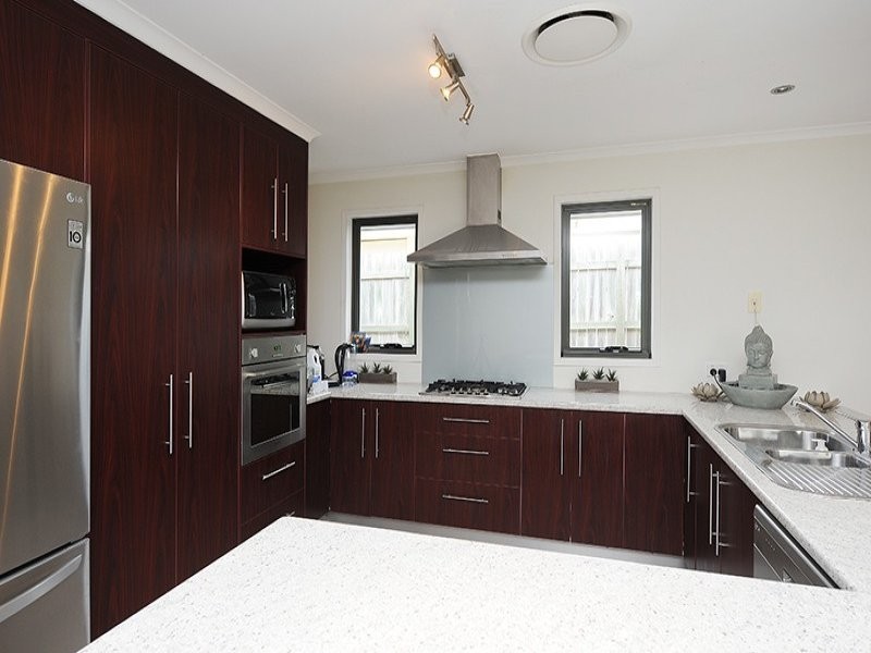 10 Kingsley Court, Little Mountain QLD 4551