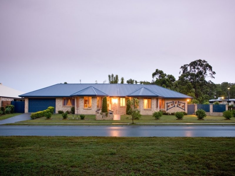 11 Ivadale Boulevard, Little Mountain QLD 4551