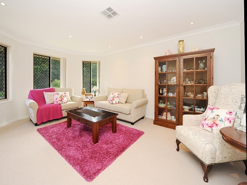 11 Ivadale Boulevard, Little Mountain QLD 4551