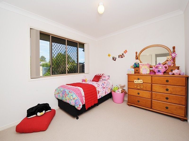 11 Ivadale Boulevard, Little Mountain QLD 4551