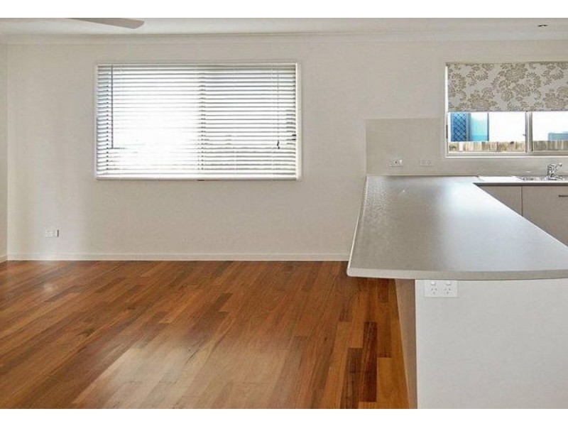 34 Forest View Way, Little Mountain QLD 4551