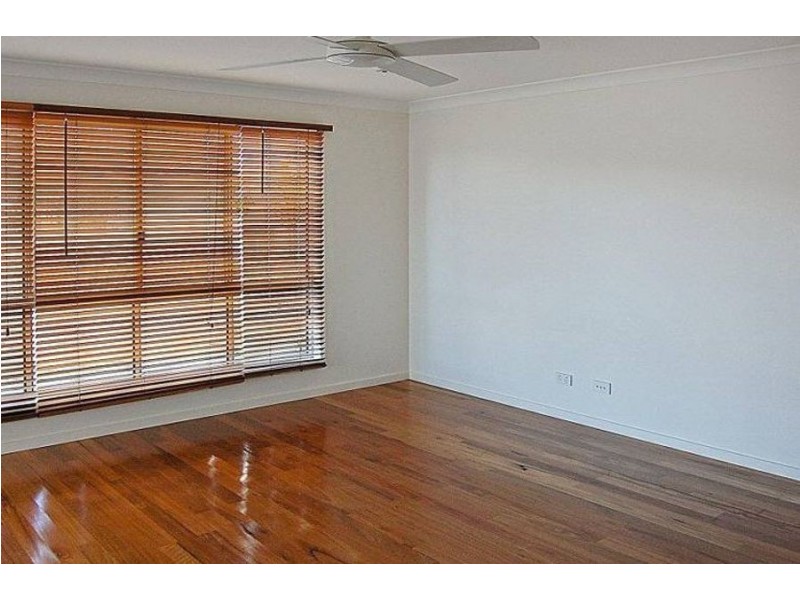 34 Forest View Way, Little Mountain QLD 4551