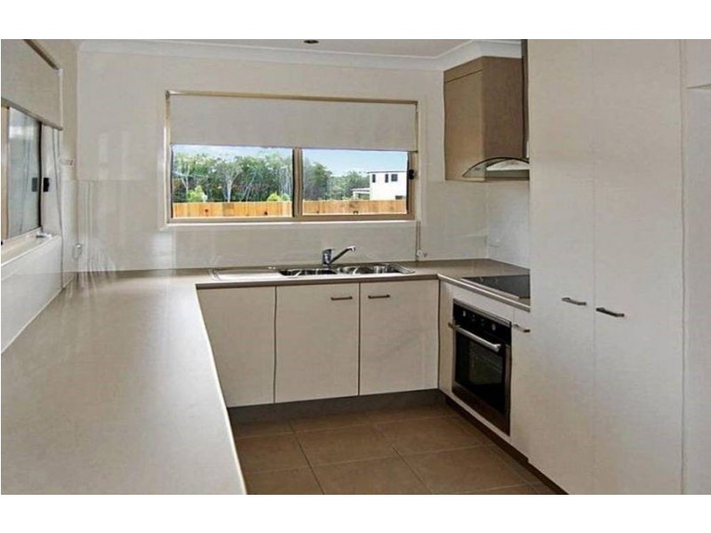 34 Forest View Way, Little Mountain QLD 4551