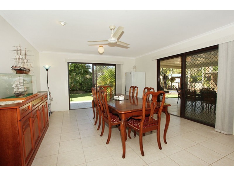 18 Ascot Way, Little Mountain QLD 4551