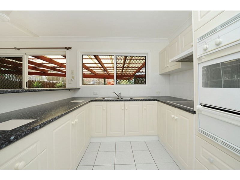 2 Hans Street, Caloundra West QLD 4551