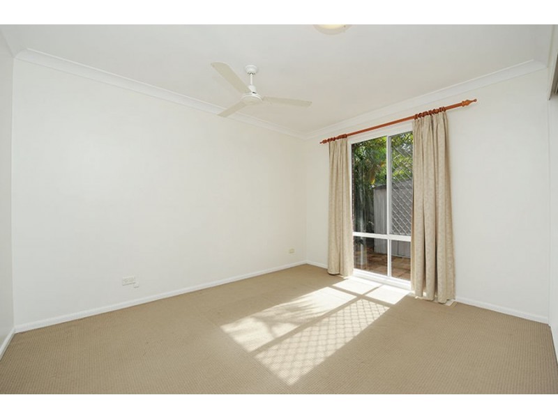 2 Hans Street, Caloundra West QLD 4551