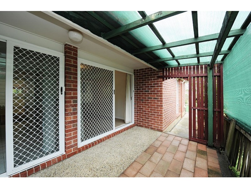 2 Hans Street, Caloundra West QLD 4551