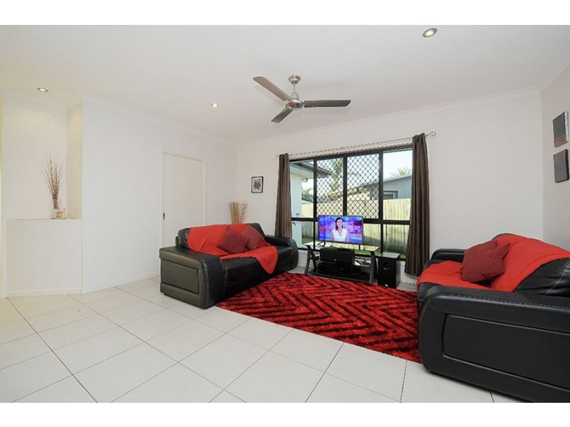 24 Nebo Street, Caloundra West QLD 4551