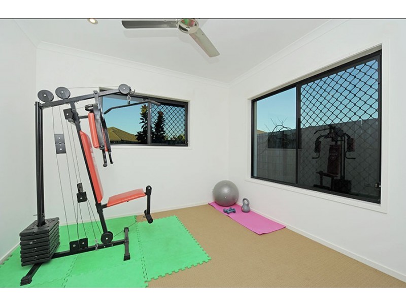 24 Nebo Street, Caloundra West QLD 4551