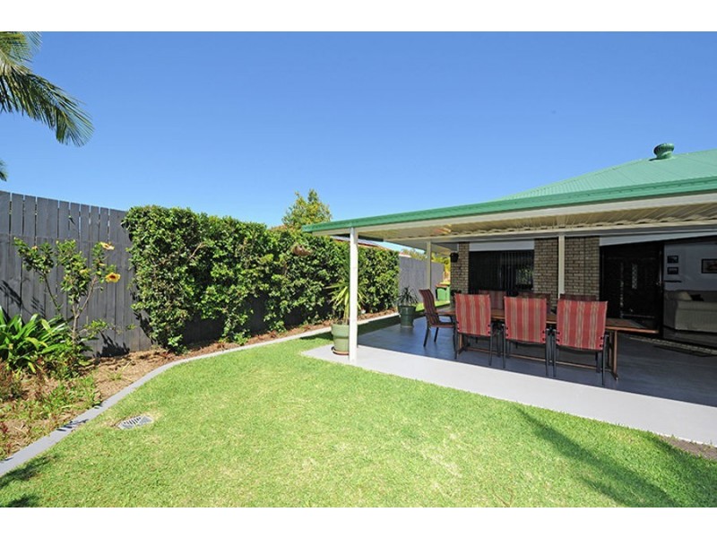 11 Bush Nut Court, Little Mountain QLD 4551
