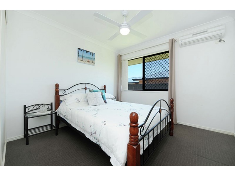 11 Bush Nut Court, Little Mountain QLD 4551