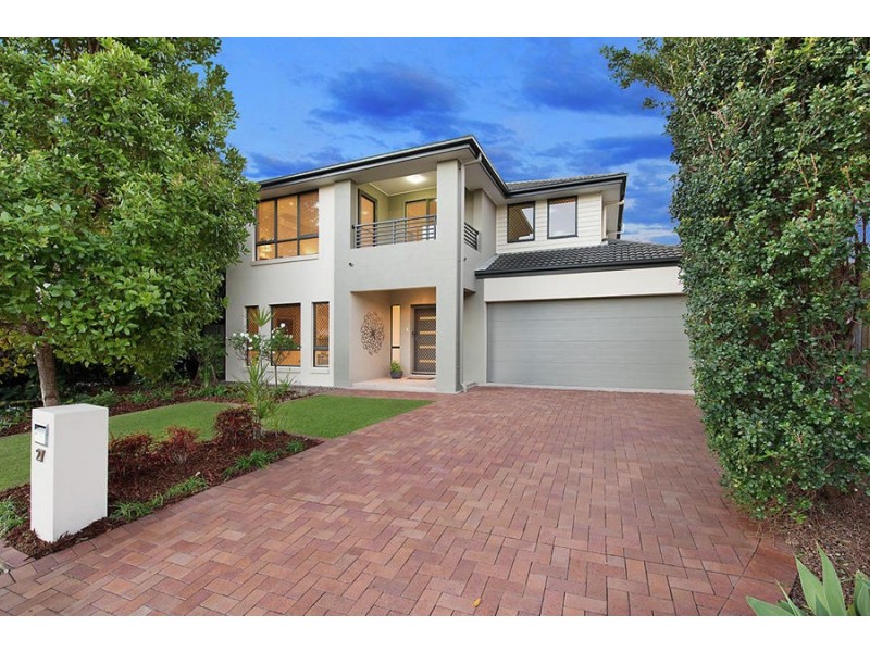 27 Little Mountain Drive, Little Mountain QLD 4551