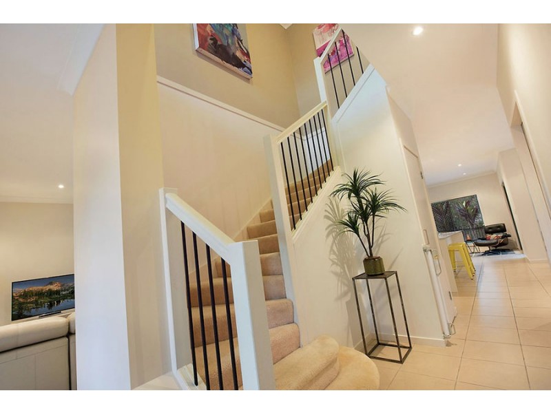 27 Little Mountain Drive, Little Mountain QLD 4551