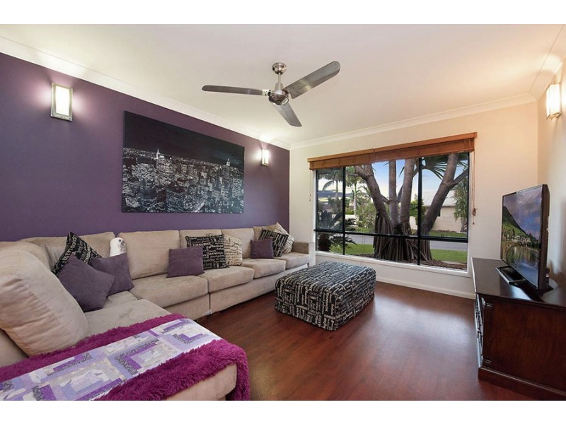 5 Birrobeen Street, Little Mountain QLD 4551