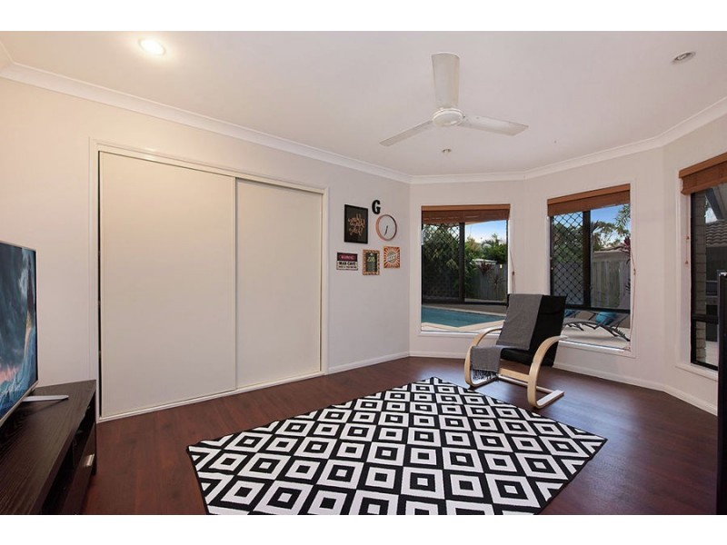 5 Birrobeen Street, Little Mountain QLD 4551