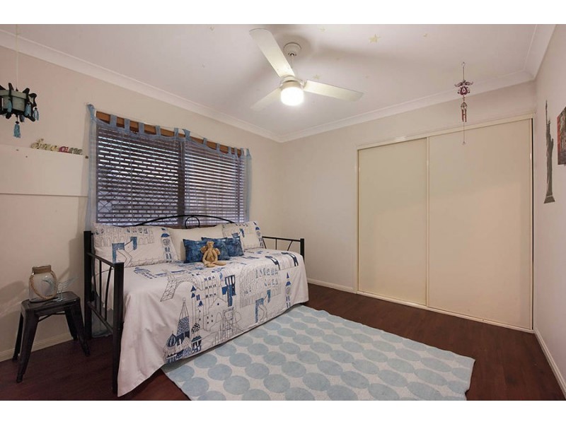 5 Birrobeen Street, Little Mountain QLD 4551