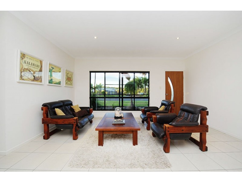 32 Grey Gum Drive, Little Mountain QLD 4551