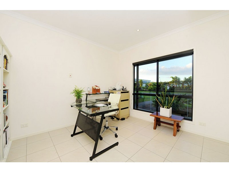 32 Grey Gum Drive, Little Mountain QLD 4551