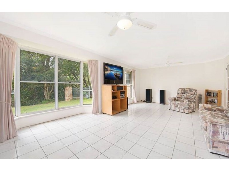 92 Sunset Drive, Little Mountain QLD 4551