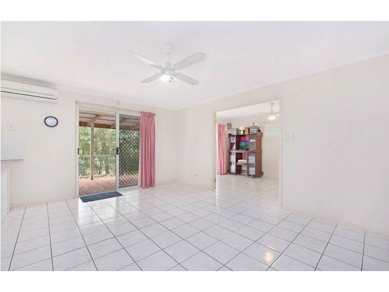 92 Sunset Drive, Little Mountain QLD 4551