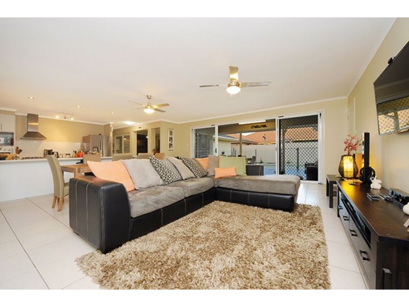 14 Little Mountain Drive, Little Mountain QLD 4551