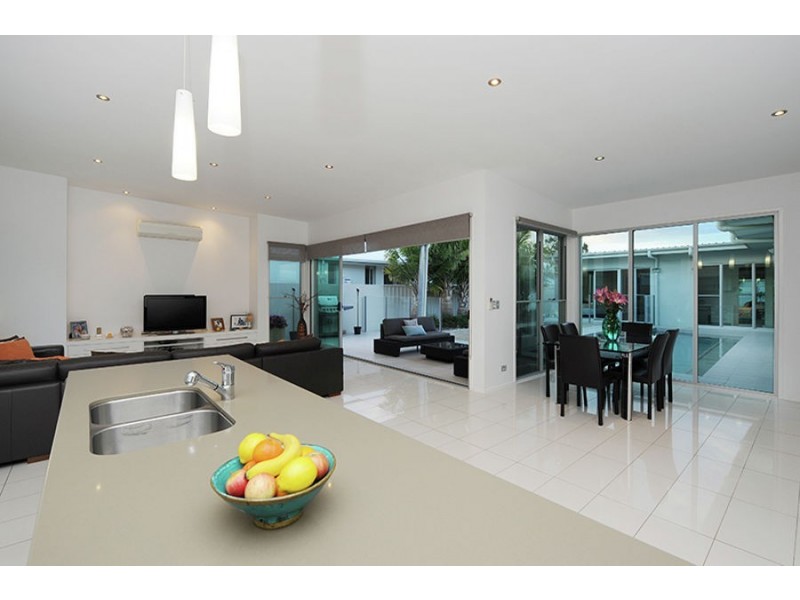 37 Westholme Circuit, Pelican Waters QLD 4551