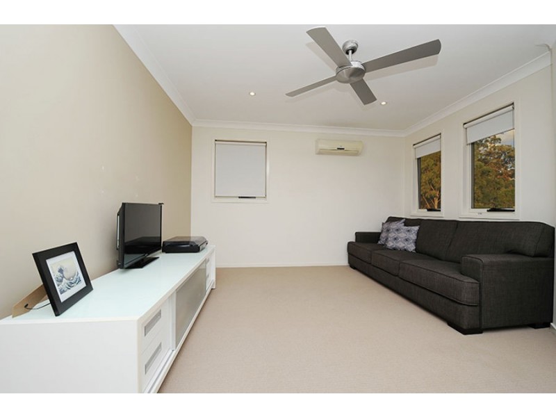 4 Park Hollow Mews, Little Mountain QLD 4551