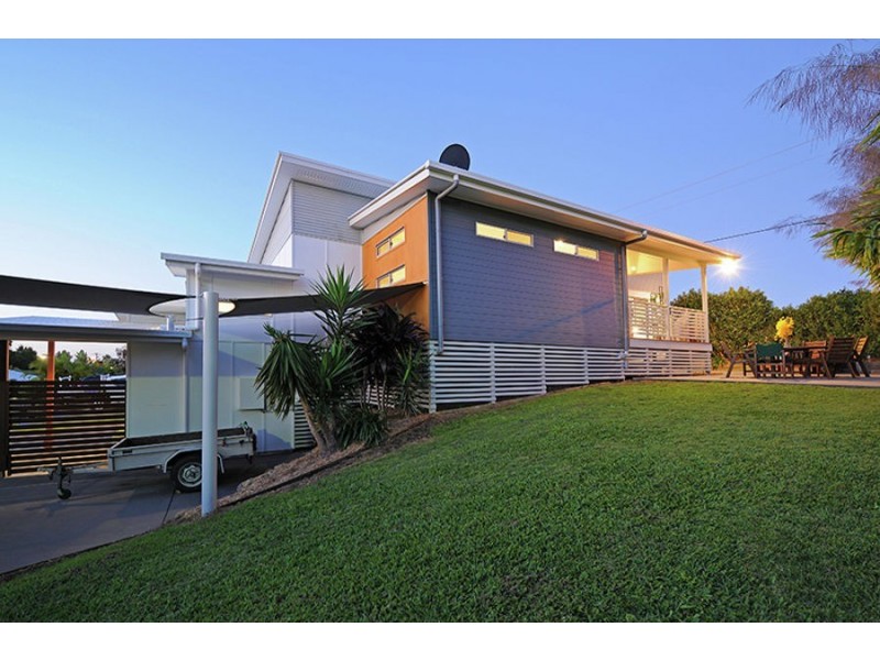 4 Cullen Drive, Little Mountain QLD 4551
