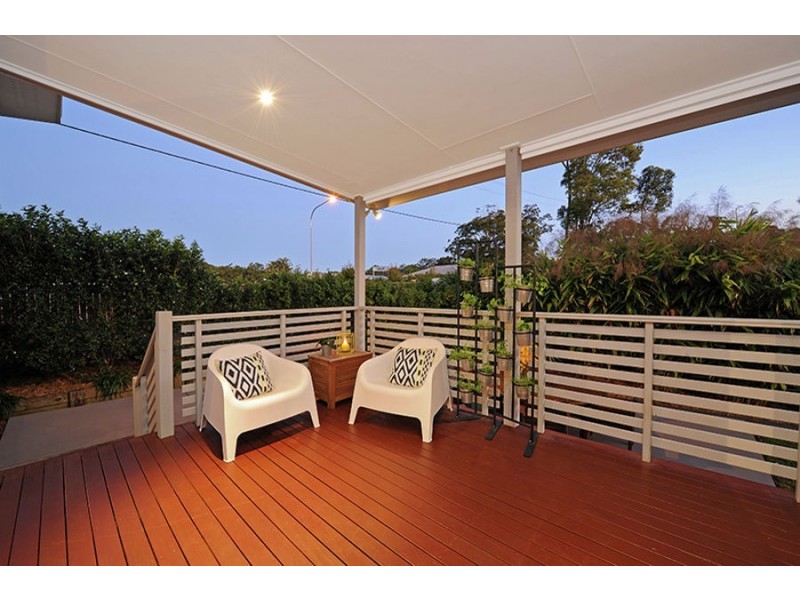 4 Cullen Drive, Little Mountain QLD 4551