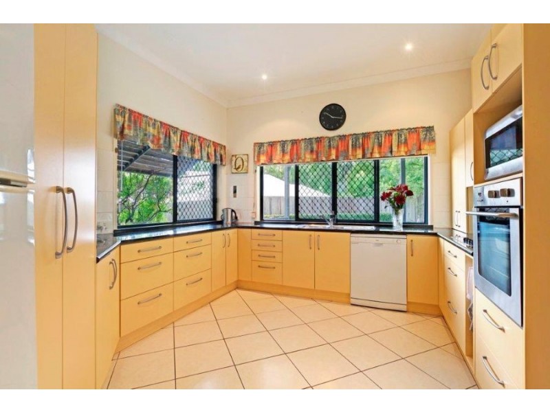 9 The Parkway, Aroona QLD 4551