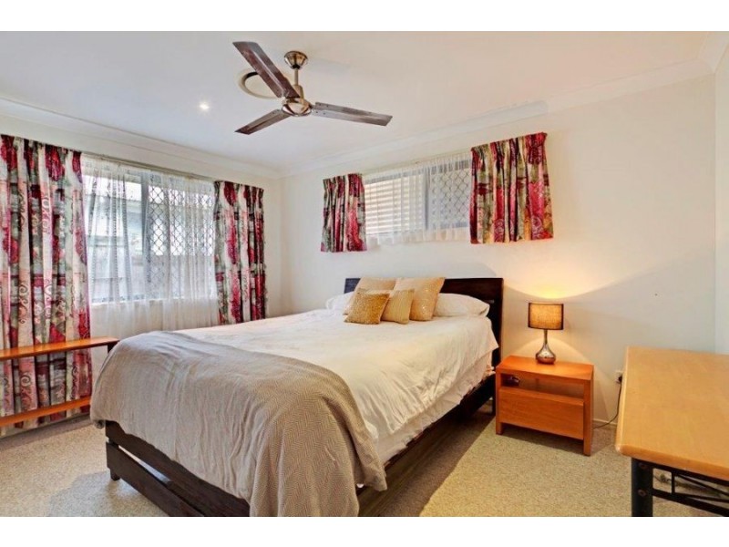 9 The Parkway, Aroona QLD 4551