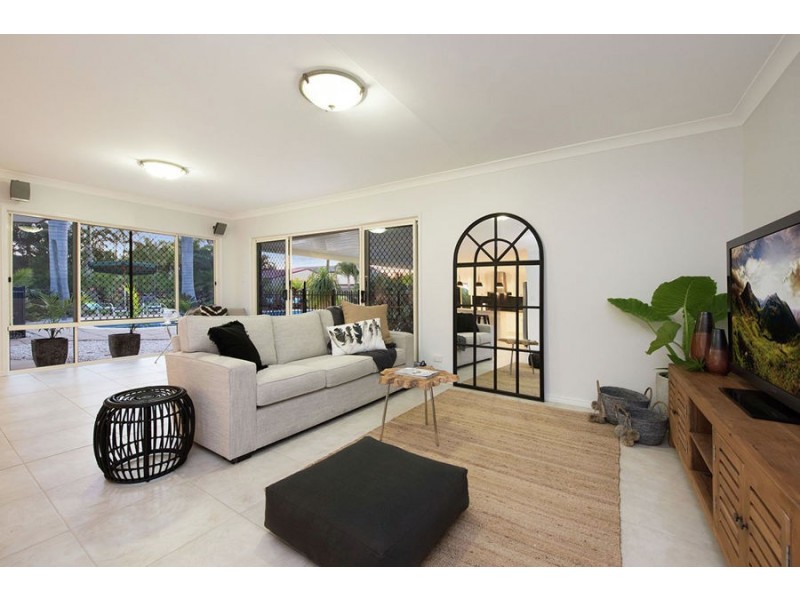 49 Koala Ct, Little Mountain QLD 4551