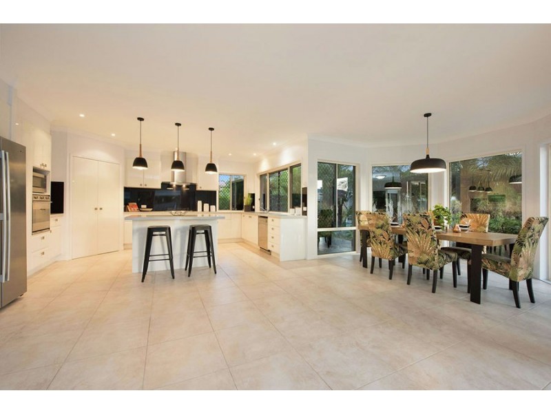 49 Koala Ct, Little Mountain QLD 4551