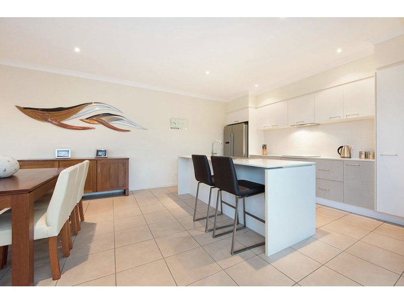 12 Pebbly Creek Crescent, Little Mountain QLD 4551