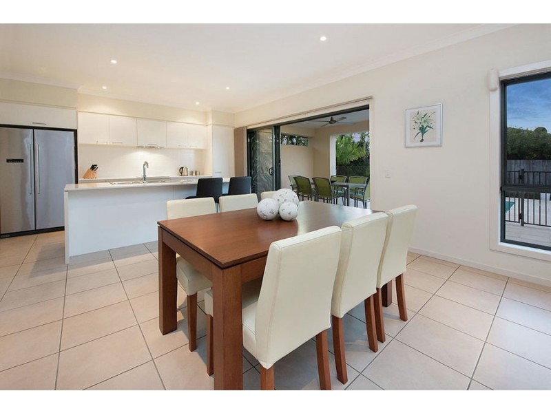 12 Pebbly Creek Crescent, Little Mountain QLD 4551