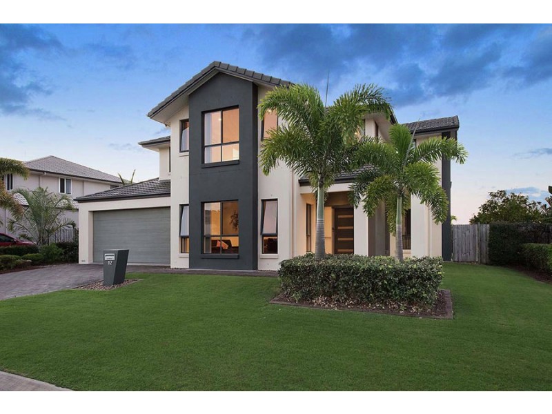 12 Pebbly Creek Crescent, Little Mountain QLD 4551