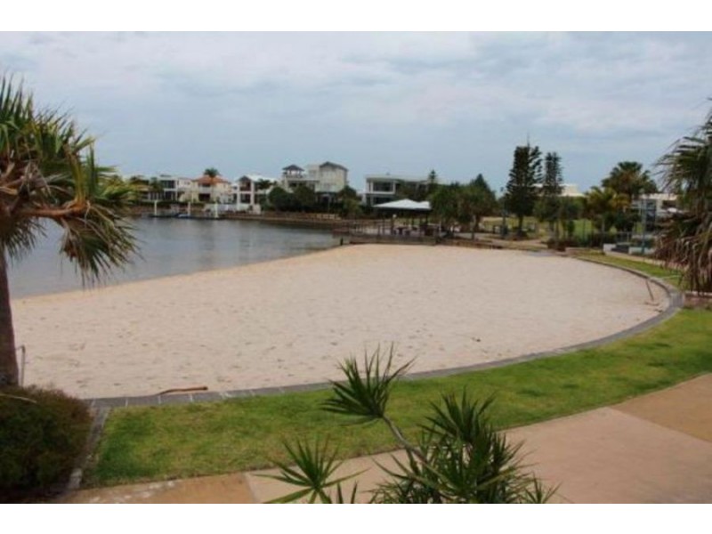 86/7 Grand Parade, Kawana Island QLD 4575