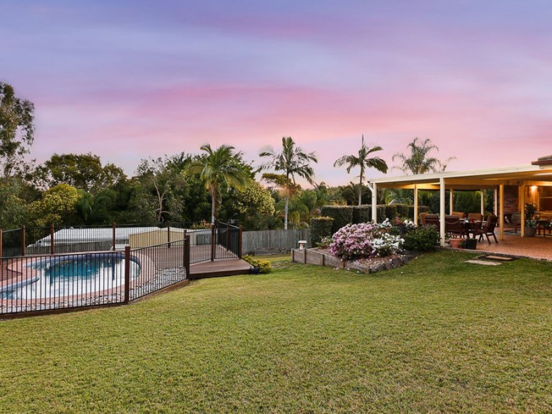 6 Pinewood Street, Little Mountain QLD 4551