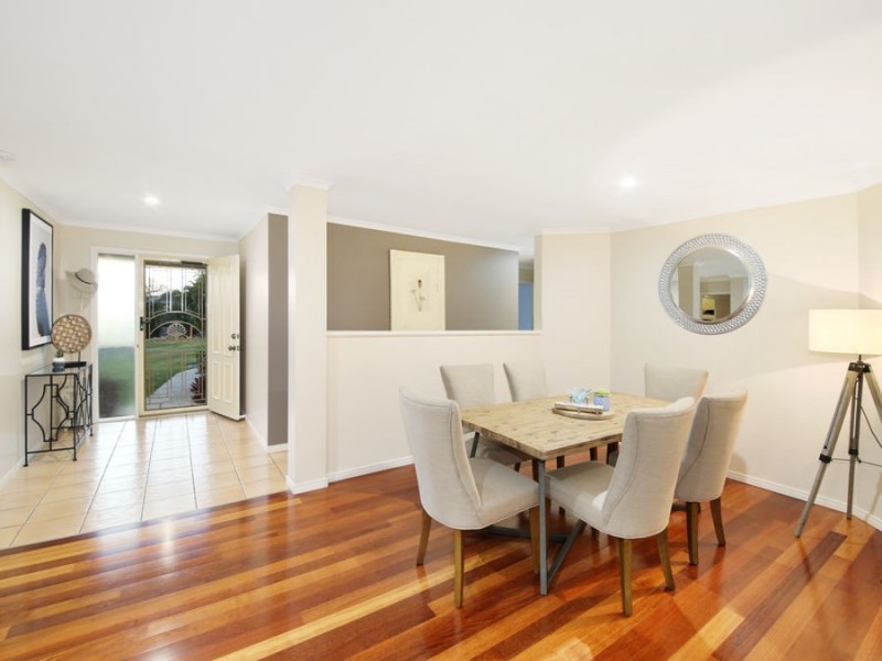 6 Pinewood Street, Little Mountain QLD 4551