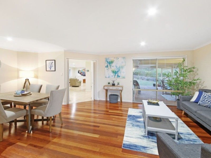 6 Pinewood Street, Little Mountain QLD 4551