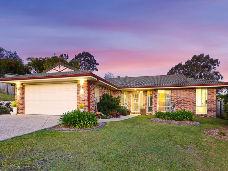 6 Pinewood Street, Little Mountain QLD 4551
