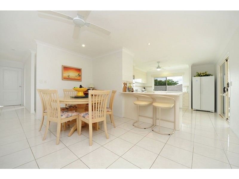 37 High Park Crescent, Little Mountain QLD 4551