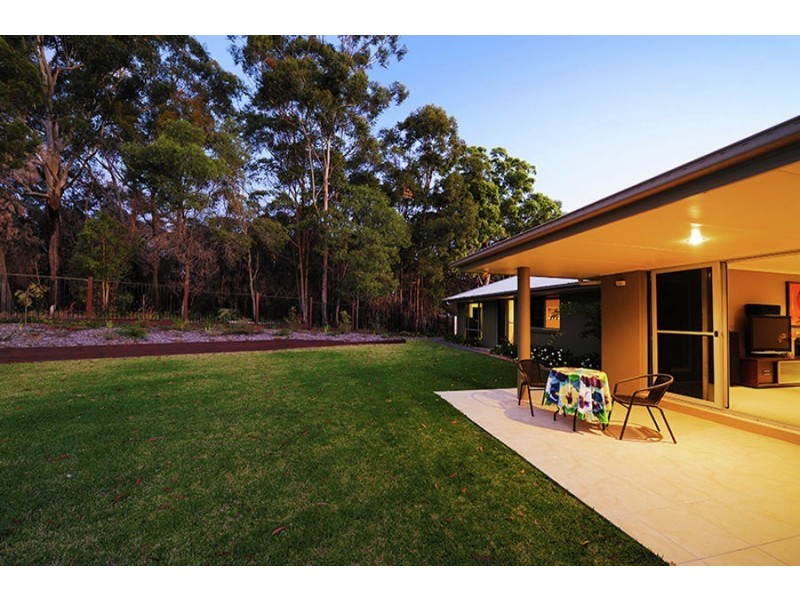 19 Carisbrook Court, Little Mountain QLD 4551