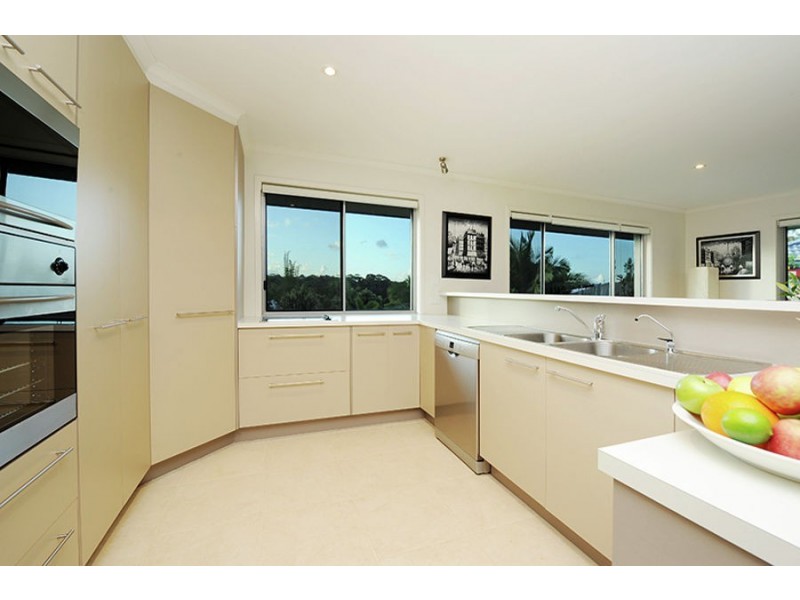 19 Carisbrook Court, Little Mountain QLD 4551