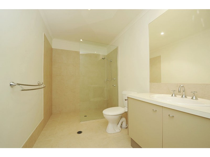 19 Carisbrook Court, Little Mountain QLD 4551